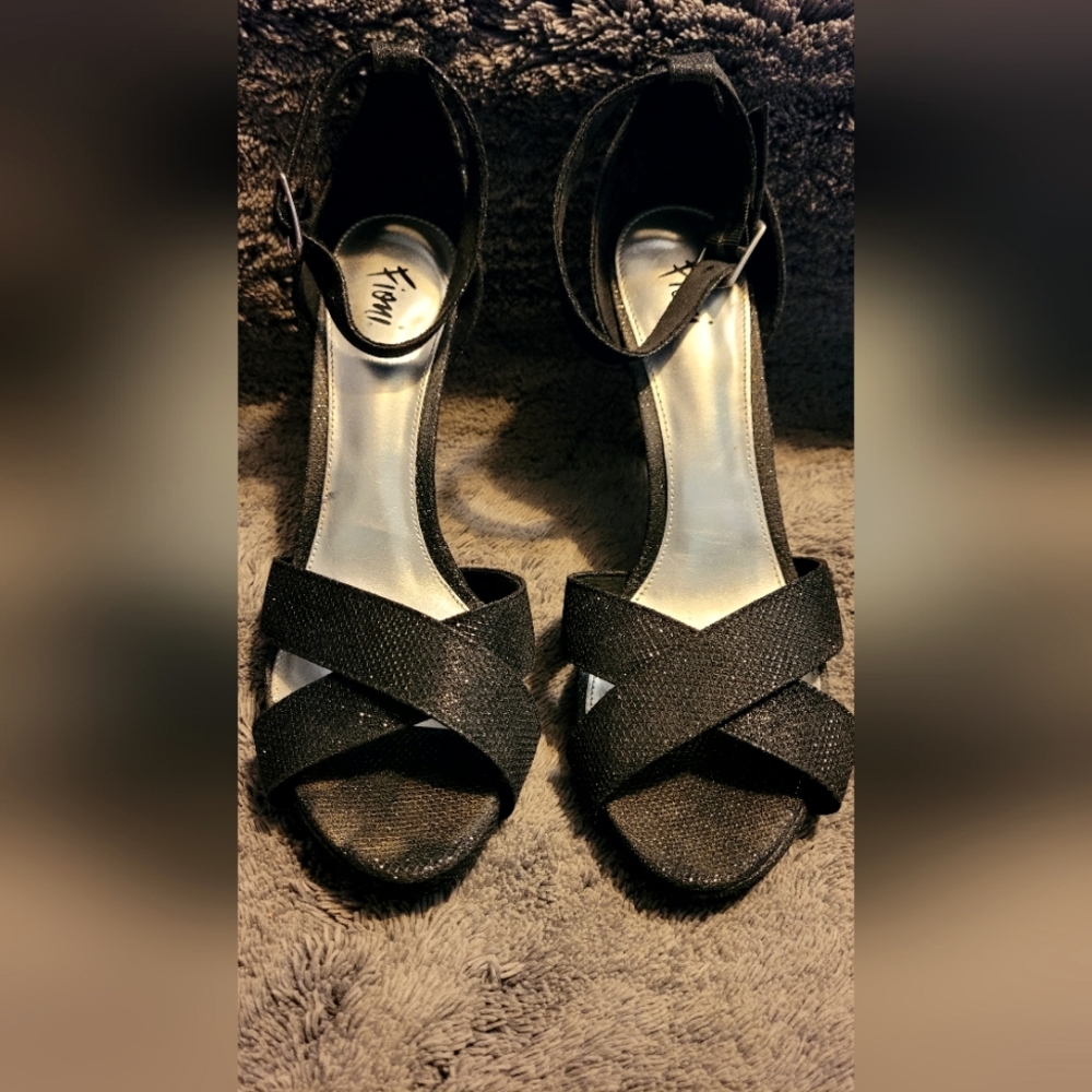 Fioni Black Shimmer Lavish De Luxe Stiletto
